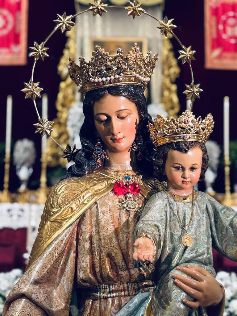 maria auxiliadora - besapies - 13 mayo