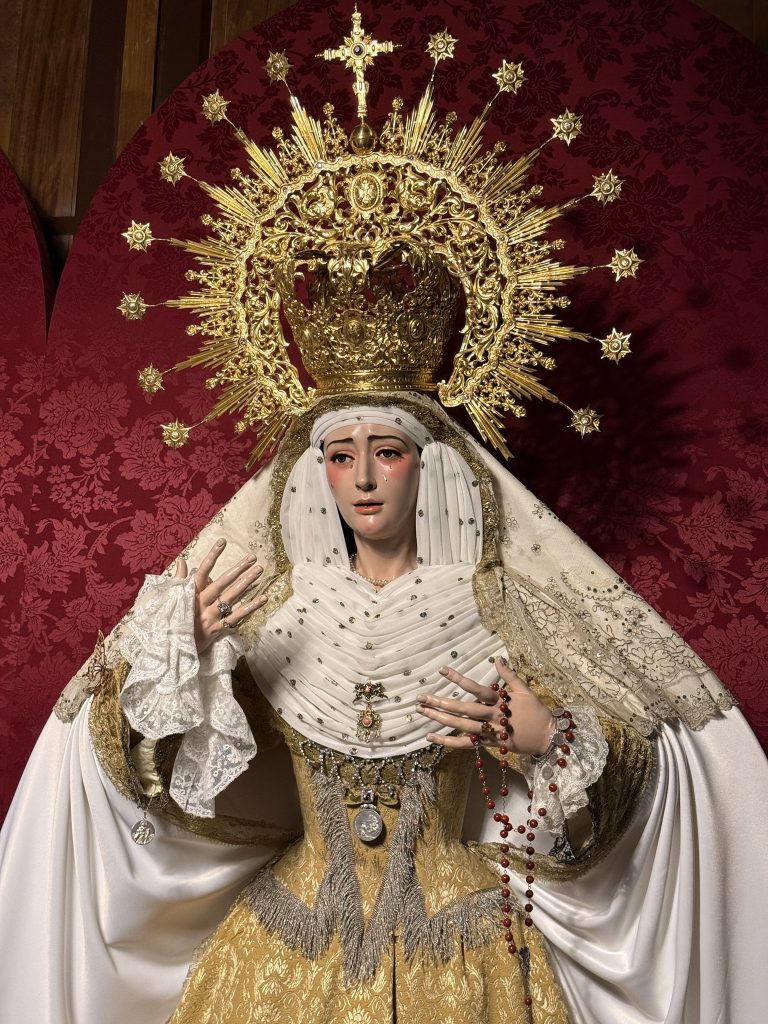 bellavista - virgen del dulce nombre - manto blanco 1