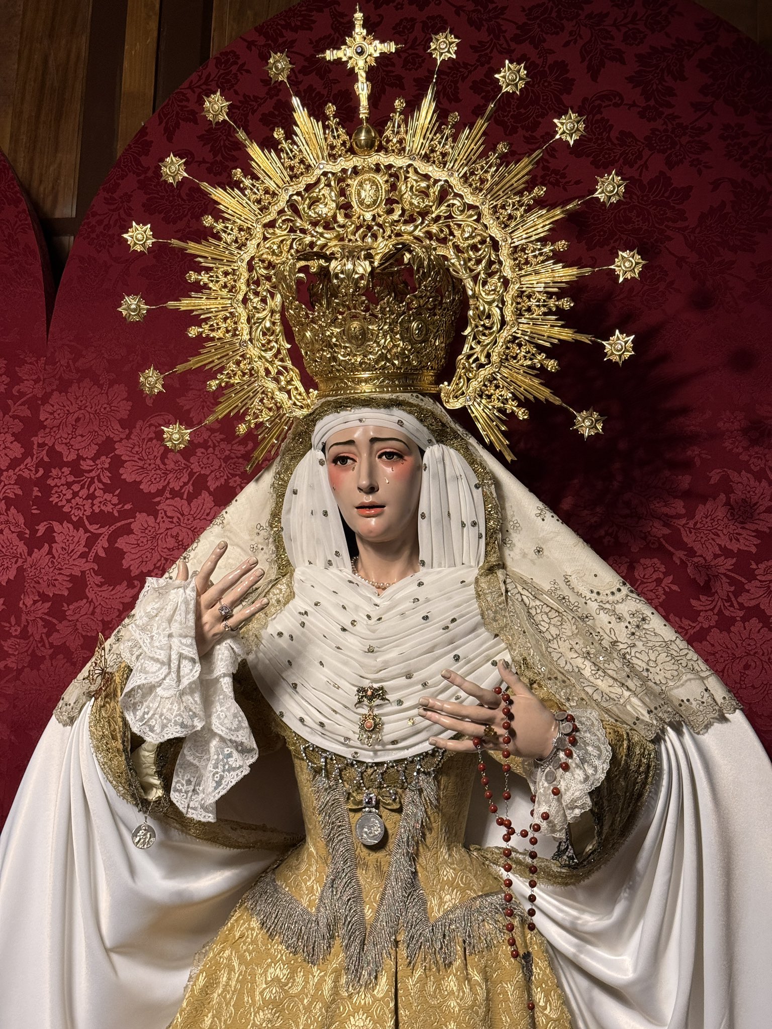 bellavista - virgen del dulce nombre - manto blanco 1