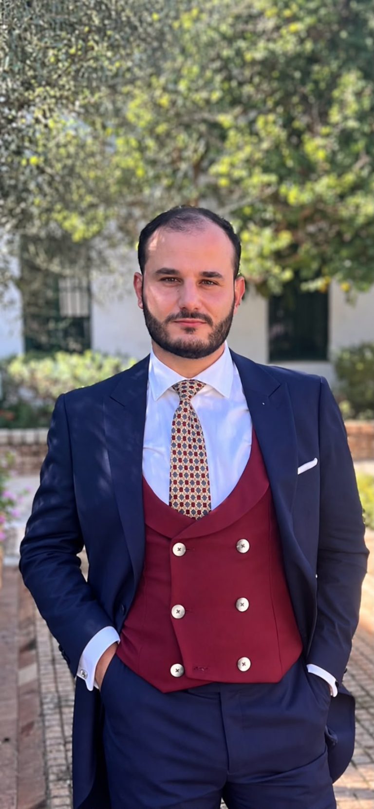 HTNAntaWcAAh80-
